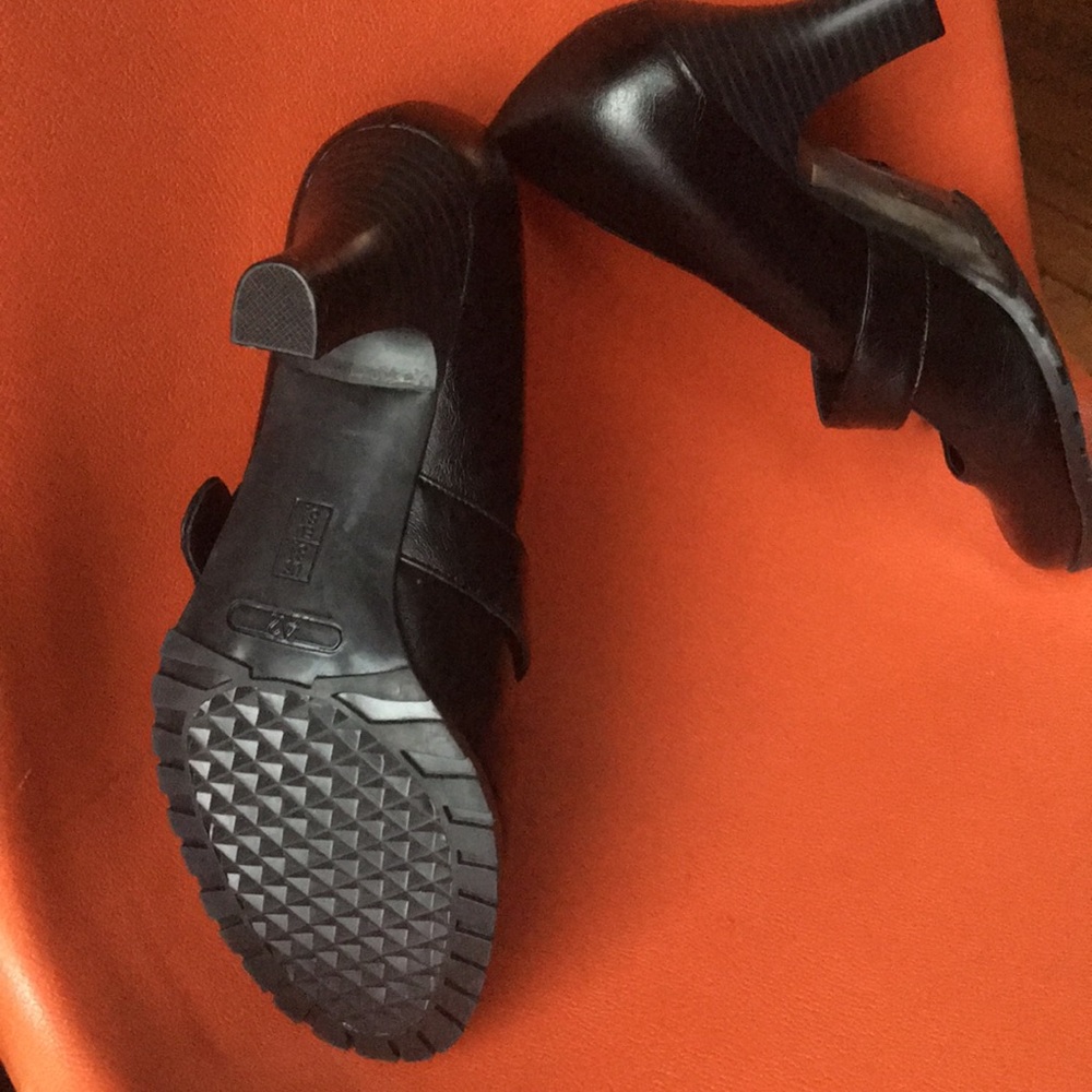 A2 Aerosoles - Picture 4 of 6